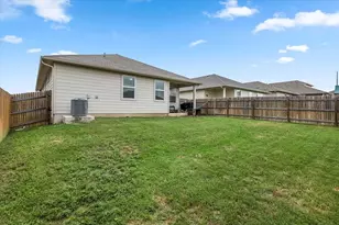 129 Jubilee Dr, Georgetown, TX 78626 - Photo 30