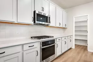 229 Leeland Dr, Liberty Hill, TX 78642 - Photo 14