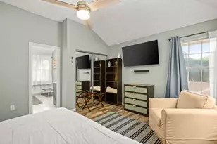 3017 Sunridge Dr, Austin, TX 78741 - Photo 22