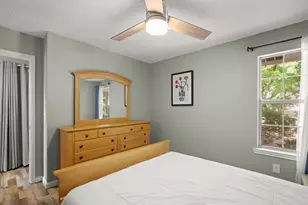 3017 Sunridge Dr, Austin, TX 78741 - Photo 26