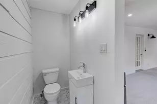 110 W St Johns Ave, Austin, TX 78752 - Photo 28