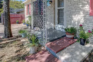 110 W St Johns Ave, Austin, TX 78752 - Photo 6