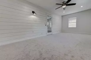 110 W St Johns Ave, Austin, TX 78752 - Photo 16