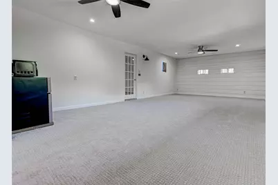 110 W Saint Johns Avenue, Austin, TX 78752 - Photo 26