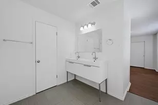 13520 Alysheba Dr, Del Valle, TX 78617 - Photo 16