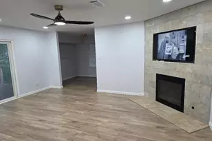 4803 Peach Grove Rd, Austin, TX 78744 - Photo 2
