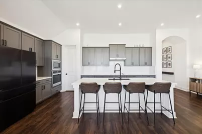 310 Westfield Street, Hutto, TX 78634 - Photo 4