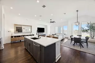 310 Westfield St, Hutto, TX 78634 - Photo 14