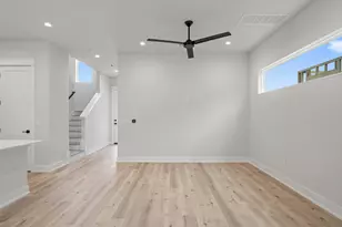 2709 Bristol Dr, Austin, TX 78723 - Photo 4