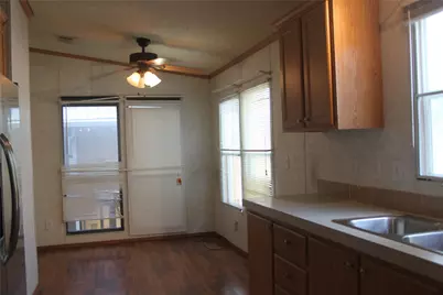 936 Fm 1185, Lockhart, TX 78644 - Photo 10
