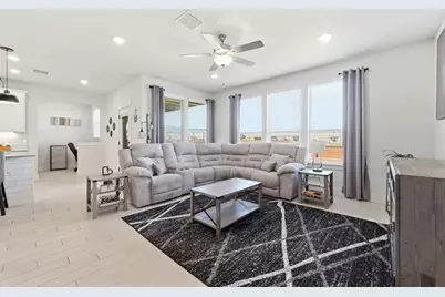 425 Purple Heart Drive, Buda, TX 78610 - Photo 10