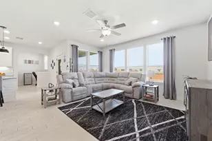 425 Purple Heart Dr, Buda, TX 78610 - Photo 10