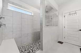 425 Purple Heart Dr, Buda, TX 78610 - Photo 22