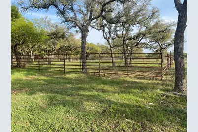 223 County Road 303, Bertram, TX 78605 - Photo 2