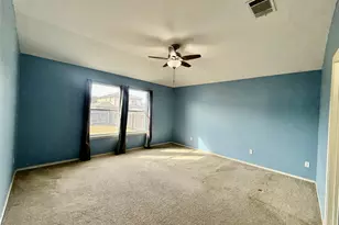 12820 Waynespur Ln, Elgin, TX 78621 - Photo 16