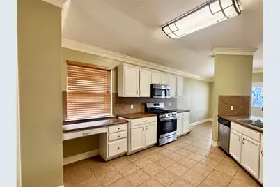 12820 Waynespur Lane, Elgin, TX 78621 - Photo 10