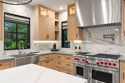 4703 Highland Terrace, Austin, TX 78731 - Photo 10