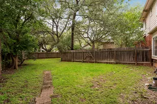 5800 Anselm Ct, Austin, TX 78739 - Photo 38