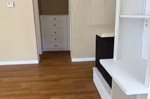 1000 W 26th St, Austin, TX 78705 - Photo 6