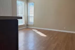 1000 W 26th St, Austin, TX 78705 - Photo 4