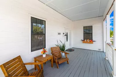 1011 Porter Street, Taylor, TX 76574 - Photo 8