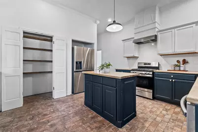 1011 Porter Street, Taylor, TX 76574 - Photo 14