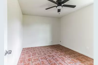 306 Calhoun Drive, Rockdale, TX 76567 - Photo 14
