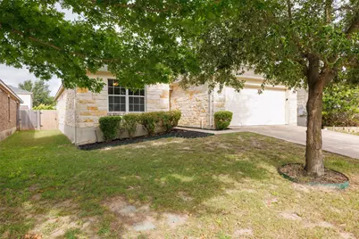 205 Lark Street, Leander, TX 78641 - Photo 2