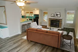 1227 Hwy 71 W, Smithville, TX 78957 - Photo 4