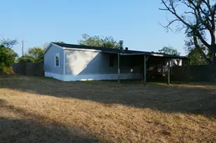 1227 Hwy 71 W, Smithville, TX 78957 - Photo 24