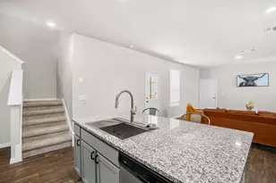 1713 Arborside Dr, Austin, TX 78754 - Photo 18