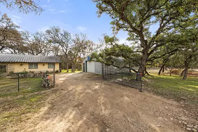 28 W Inwood Forest Drive, Wimberley, TX 78676 - Photo 4