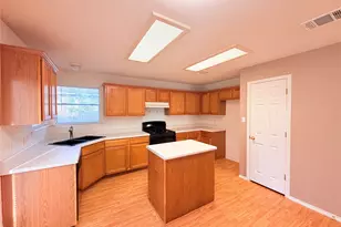 1522 Van Horn Dr, Round Rock, TX 78664 - Photo 8