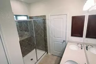 321 Parrot Tulip View, Pflugerville, TX 78660 - Photo 14