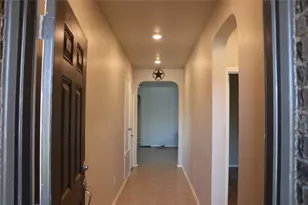 321 Parrot Tulip View, Pflugerville, TX 78660 - Photo 4