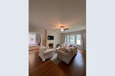 609 Texas Avenue, Austin, TX 78705 - Photo 4