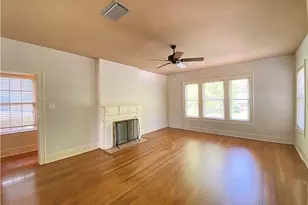 609 Texas Ave, Austin, TX 78705 - Photo 16