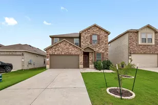 317 Bedford Falls Ln, Jarrell, TX 76537 - Photo 2