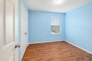 317 Bedford Falls Ln, Jarrell, TX 76537 - Photo 24