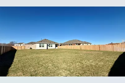 205 Corniche Circle, Hutto, TX 78634 - Photo 20