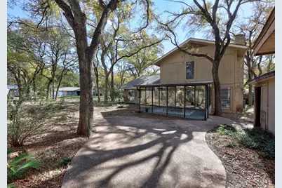 202 S Lake Creek Drive, Round Rock, TX 78681 - Photo 32