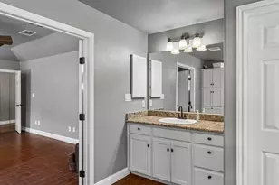 401 Twin Springs Rd, Georgetown, TX 78633 - Photo 18