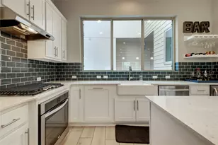 2114 Philomena St, Austin, TX 78723 - Photo 18