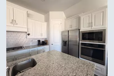156 Santa Maria Street, Georgetown, TX 78628 - Photo 12