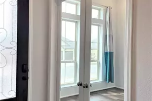 156 Santa Maria St, Georgetown, TX 78628 - Photo 4