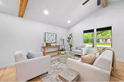 827 Clearfork Street, Lockhart, TX 78644 - Photo 6