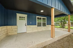 827 Clear Fork St, Lockhart, TX 78644 - Photo 4
