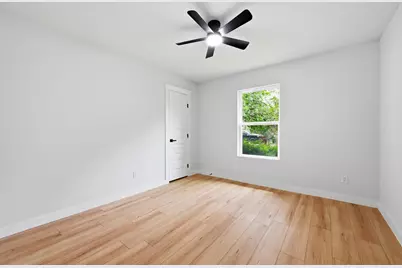 827 Clearfork Street, Lockhart, TX 78644 - Photo 22