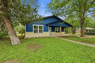 827 Clear Fork St, Lockhart, TX 78644 - Photo 2
