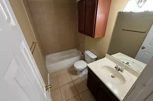 417 Live Oak St, Kyle, TX 78640 - Photo 12